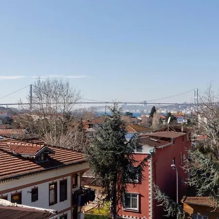 Charming 3bed Private Garden & Terrace! #381 Istambul