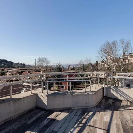 Charming 3bed Private Garden & Terrace! #381 Istambul