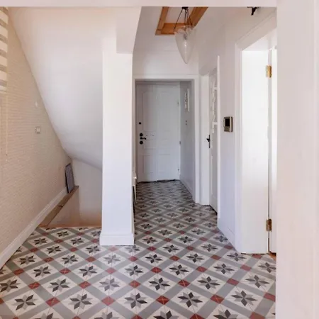 Charming 3bed Private Garden & Terrace! #381 Villa Istambul